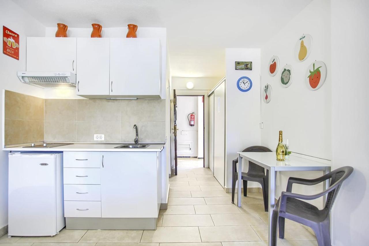 Studio Eldorado In Playa De Las Americas Near The Beach أرونا المظهر الخارجي الصورة