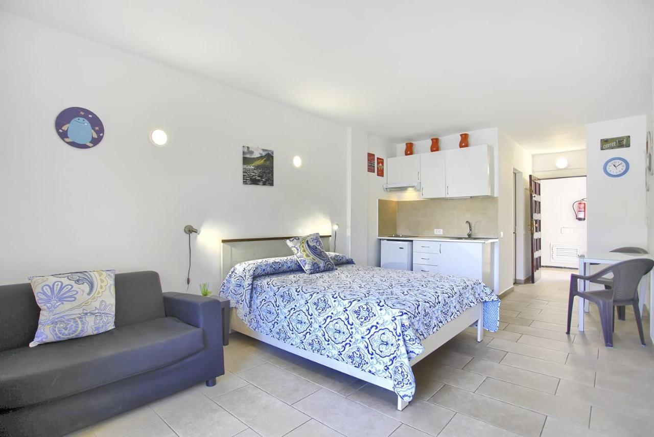 Studio Eldorado In Playa De Las Americas Near The Beach أرونا المظهر الخارجي الصورة